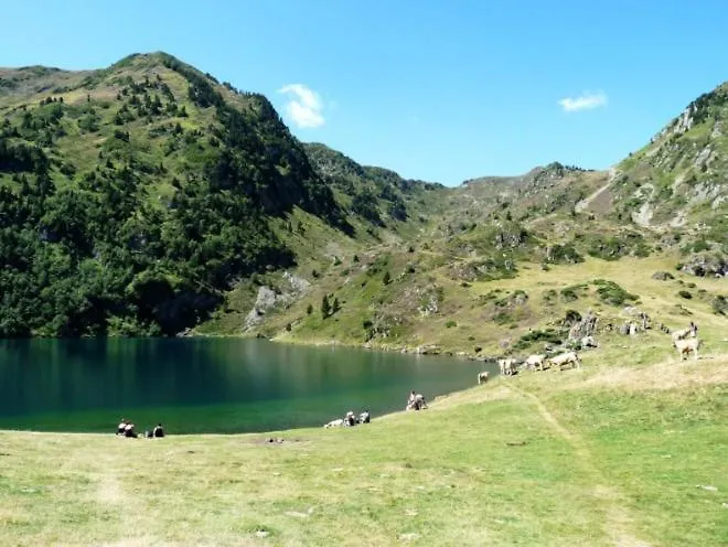 La Taniere アパート